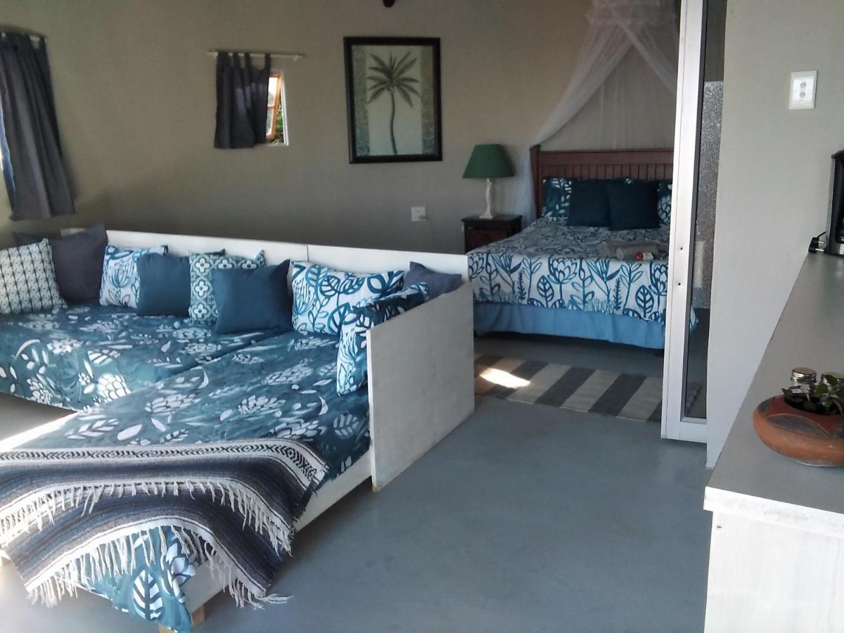 Wildview Self Catering Cottages Coffee Bay, Breakfast & Wi-Fi Inc Eksteriør billede