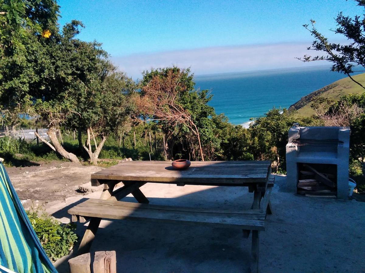 Wildview Self Catering Cottages Coffee Bay, Breakfast & Wi-Fi Inc Eksteriør billede
