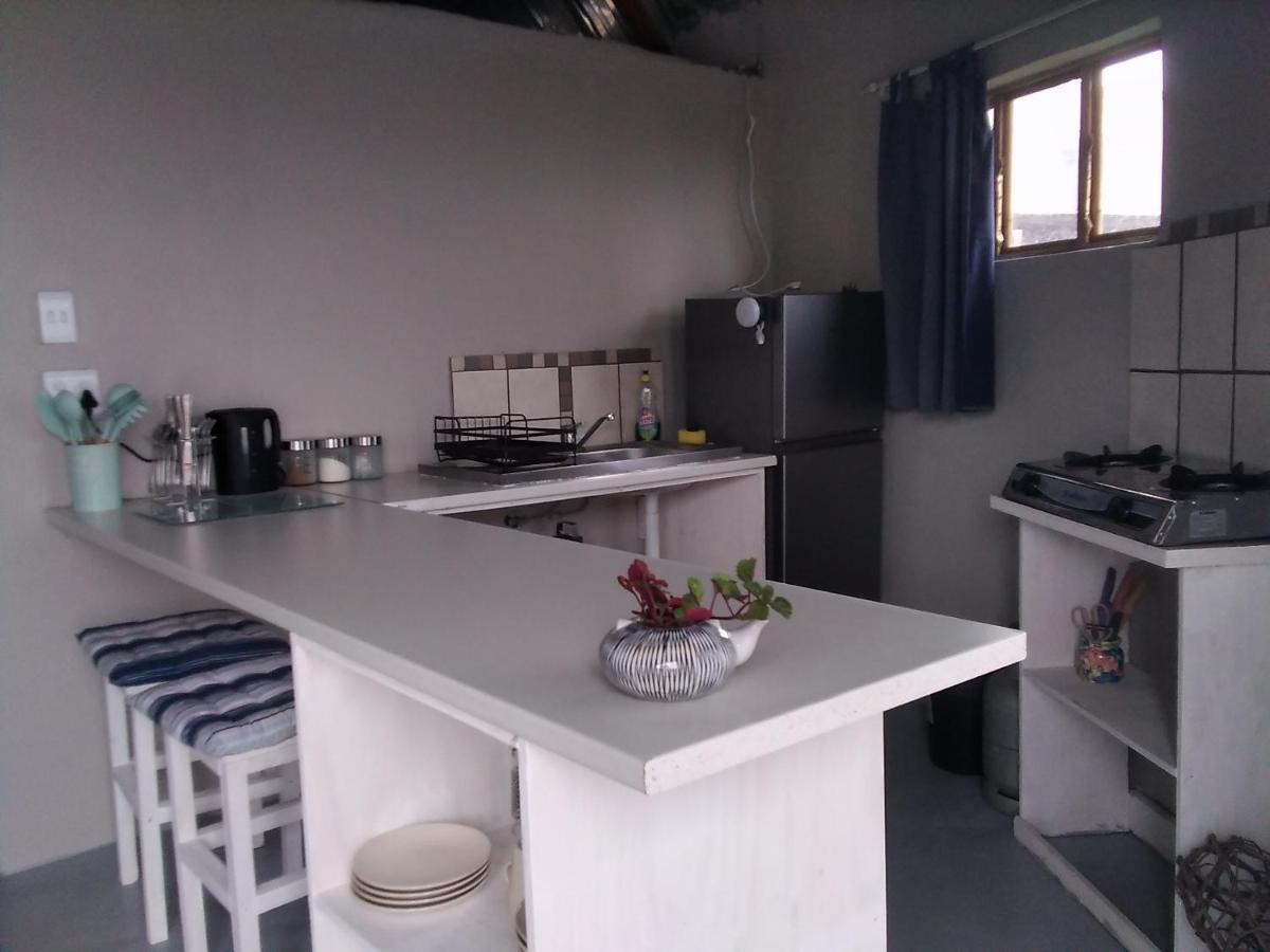 Wildview Self Catering Cottages Coffee Bay, Breakfast & Wi-Fi Inc Eksteriør billede