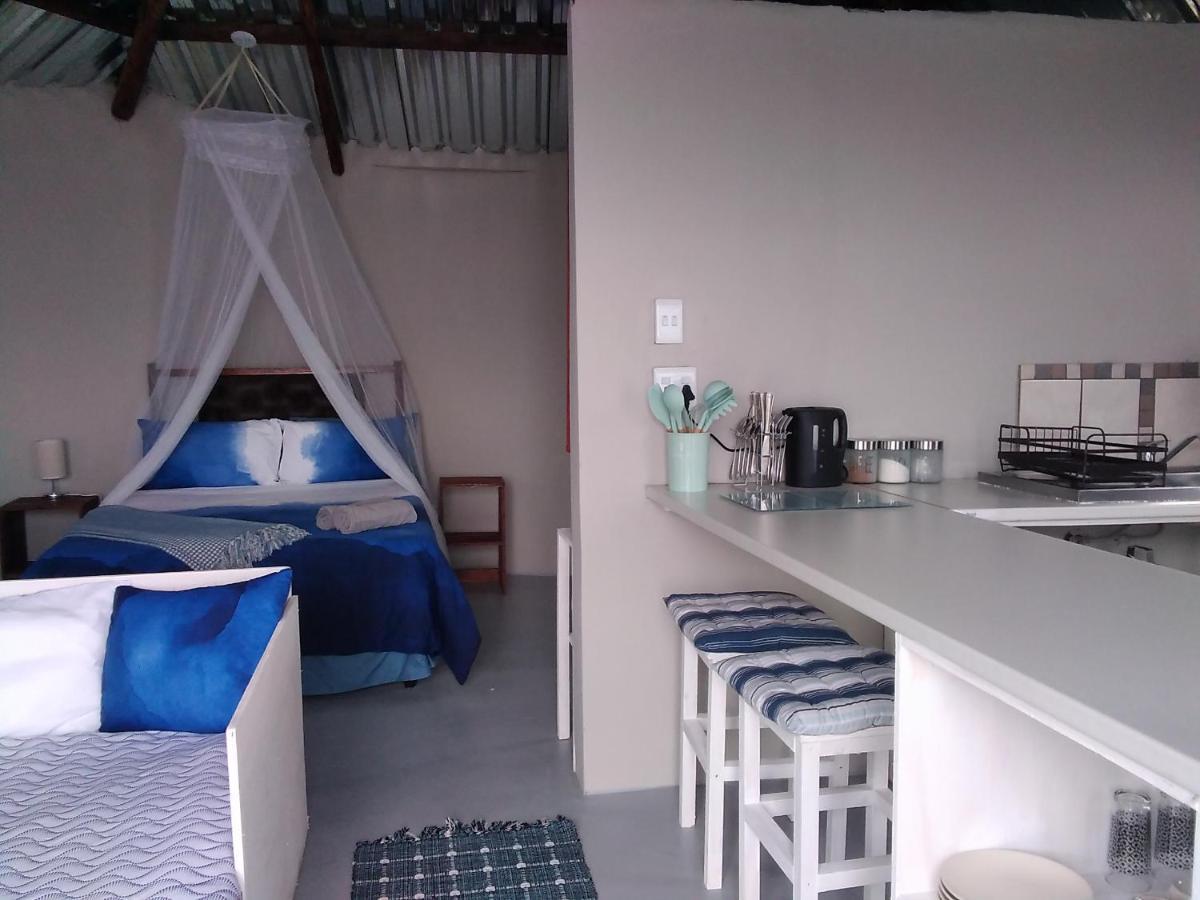 Wildview Self Catering Cottages Coffee Bay, Breakfast & Wi-Fi Inc Eksteriør billede