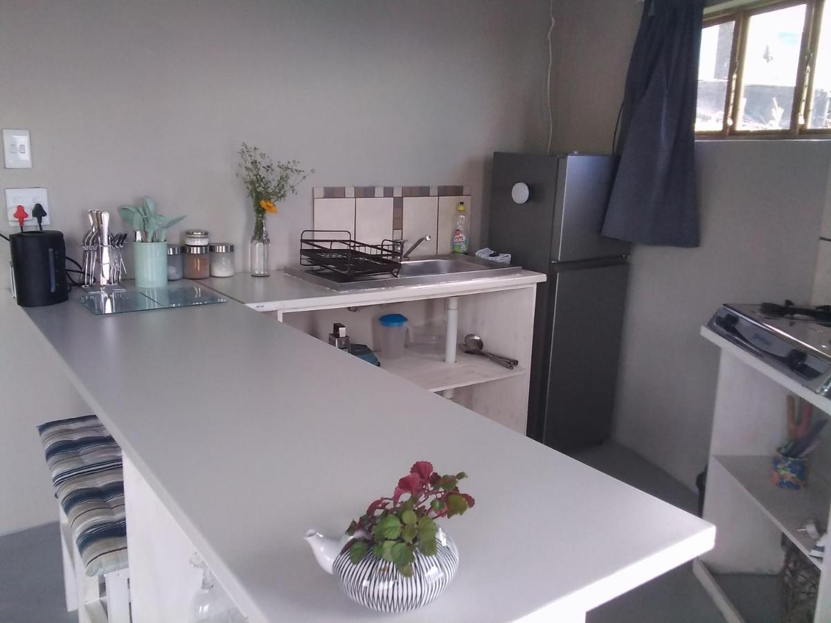 Wildview Self Catering Cottages Coffee Bay, Breakfast & Wi-Fi Inc Eksteriør billede